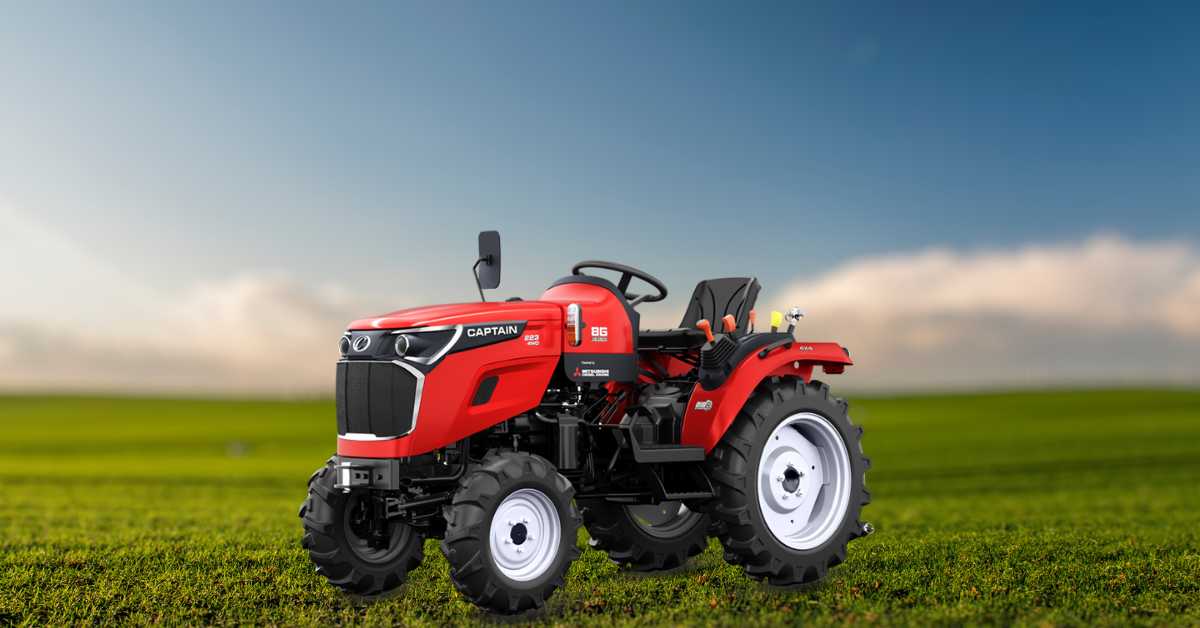 This 4WD tractor of Captain Company is being liked very much among the farmers.