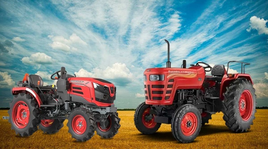   What does Mahindra & Mahindra’s domestic tractor sales report in 2023 say ? 