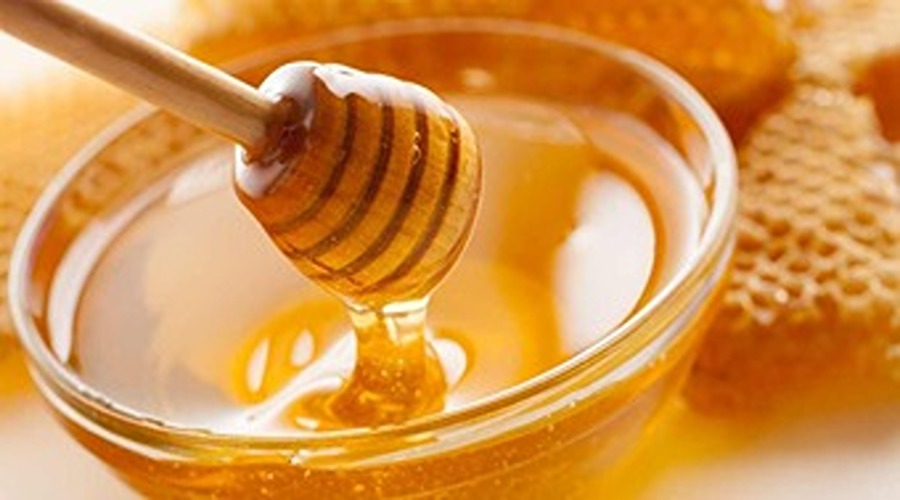How to identify fake honey sold in the market?