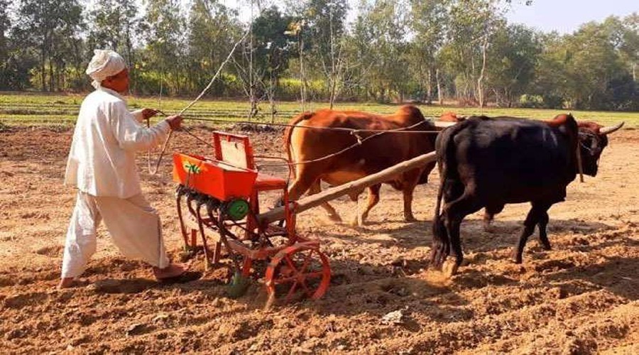 खेती की नई मशीन बनाकर जीत सकते हैं 5 लाख का पुरस्कार