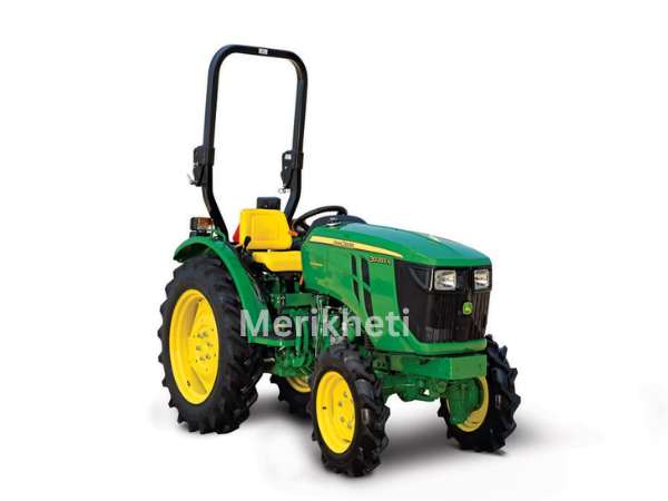 John Deere 3028 EN